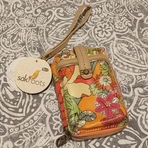 Salkroots smartphones wristlet wallet